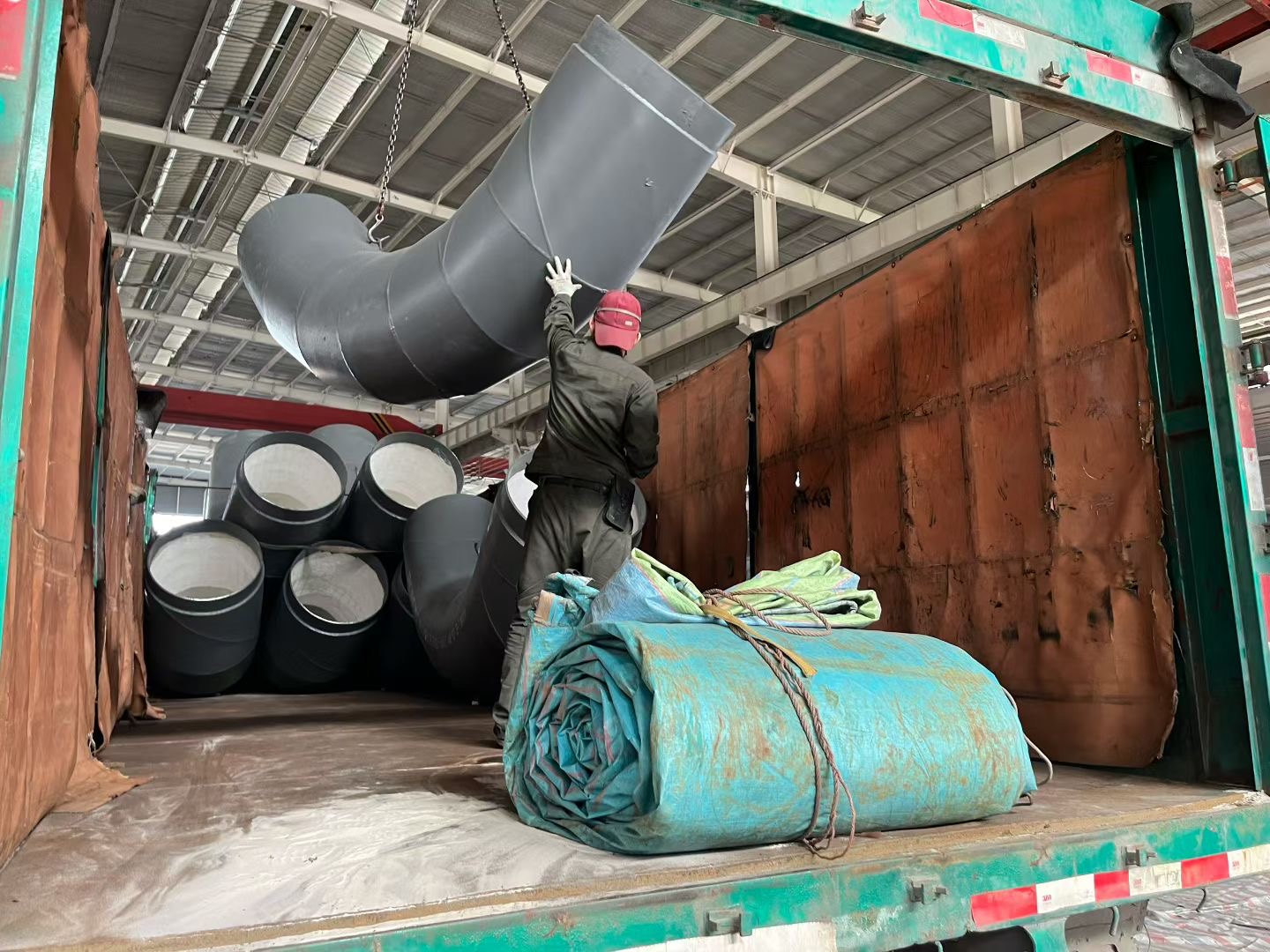 徐州市碳化硅耐磨弯头双金属耐磨弯头 - 方案